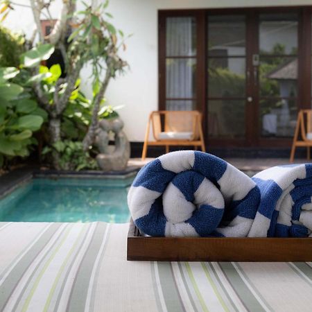 The Baliem Villa Jimbaran  Exterior photo