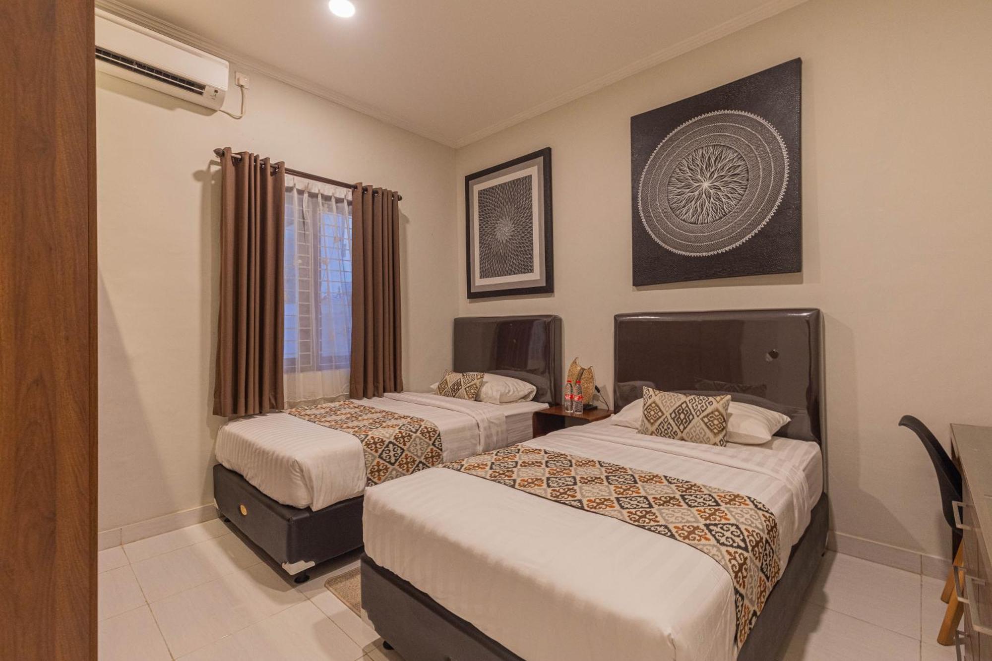 The Baliem Villa Jimbaran  Exterior photo